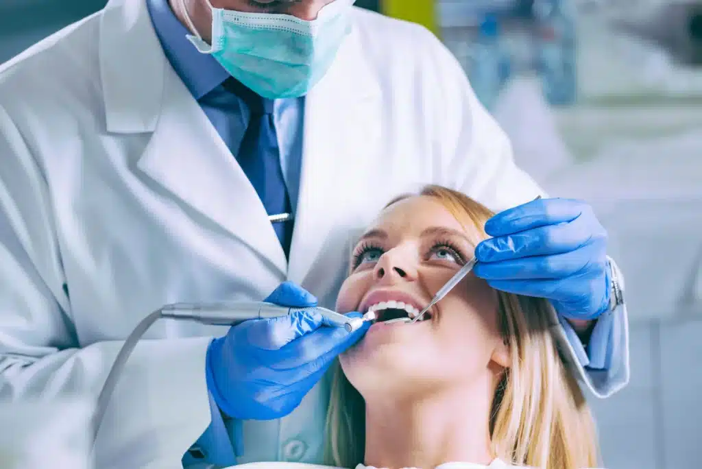 Veneers-preparation-with-dentist-in-woodhaven-mi